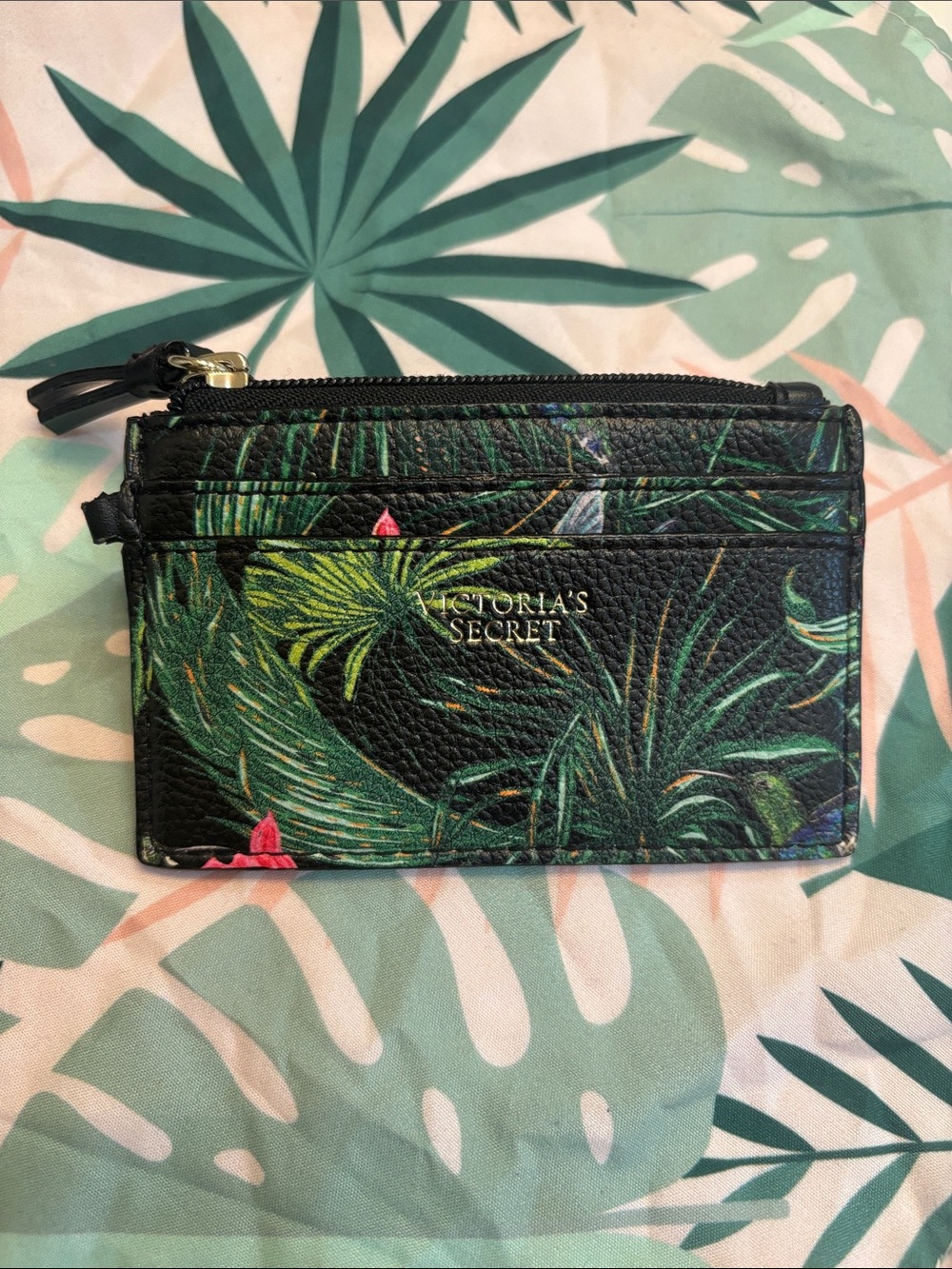 Victoria's Secret Tropical Print Black Card Holder
